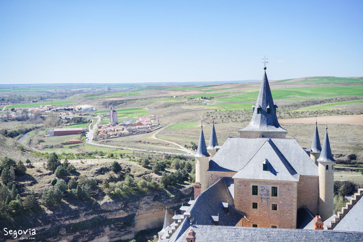 西班牙塞哥維亞景點：塞哥維亞城堡 Alcázar de Segovia，傳說中白雪公主城堡原型