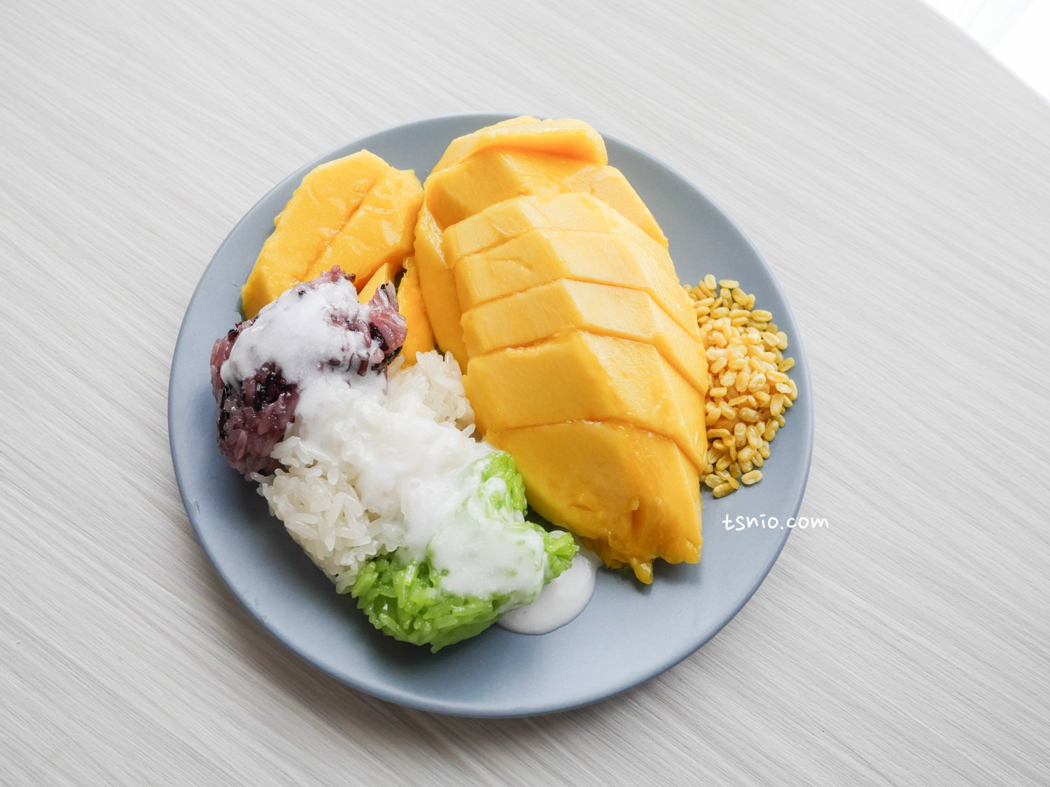 曼谷美食Mae Varee芒果糯米：傳說中曼谷最好吃也最貴的芒果糯米飯，Thong Lor區道地小吃