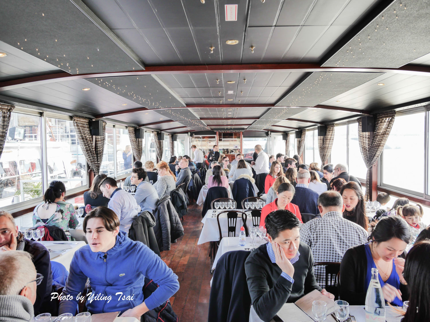 巴黎遊船推薦 La Marina 塞納河遊船午餐