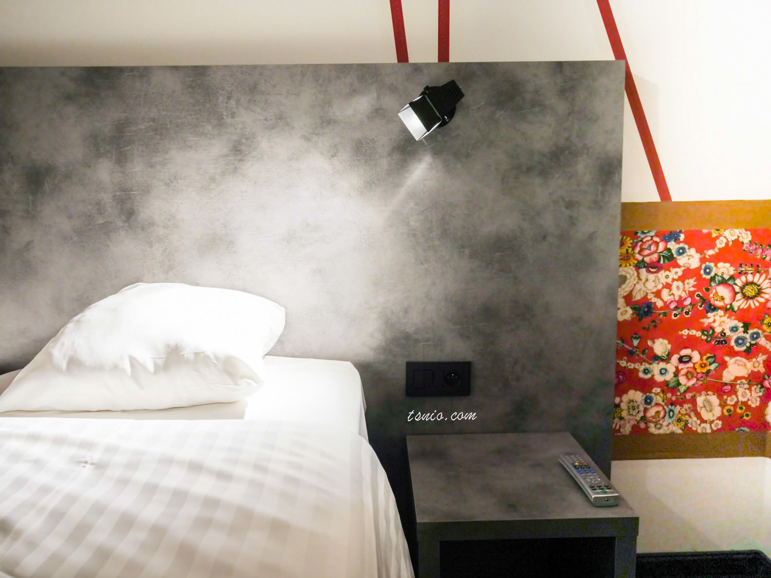 比利時布魯塞爾飯店推薦 Nekotel Concept Art Hotel 布魯塞爾南站住宿