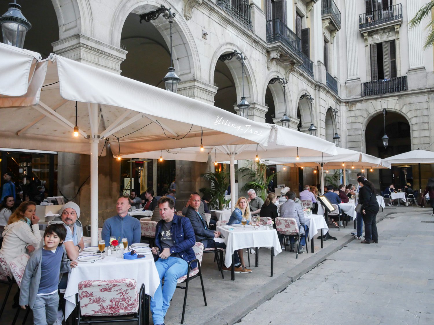 西班牙巴塞隆納美食推薦 Les Quinze Nits 海鮮燉飯名店