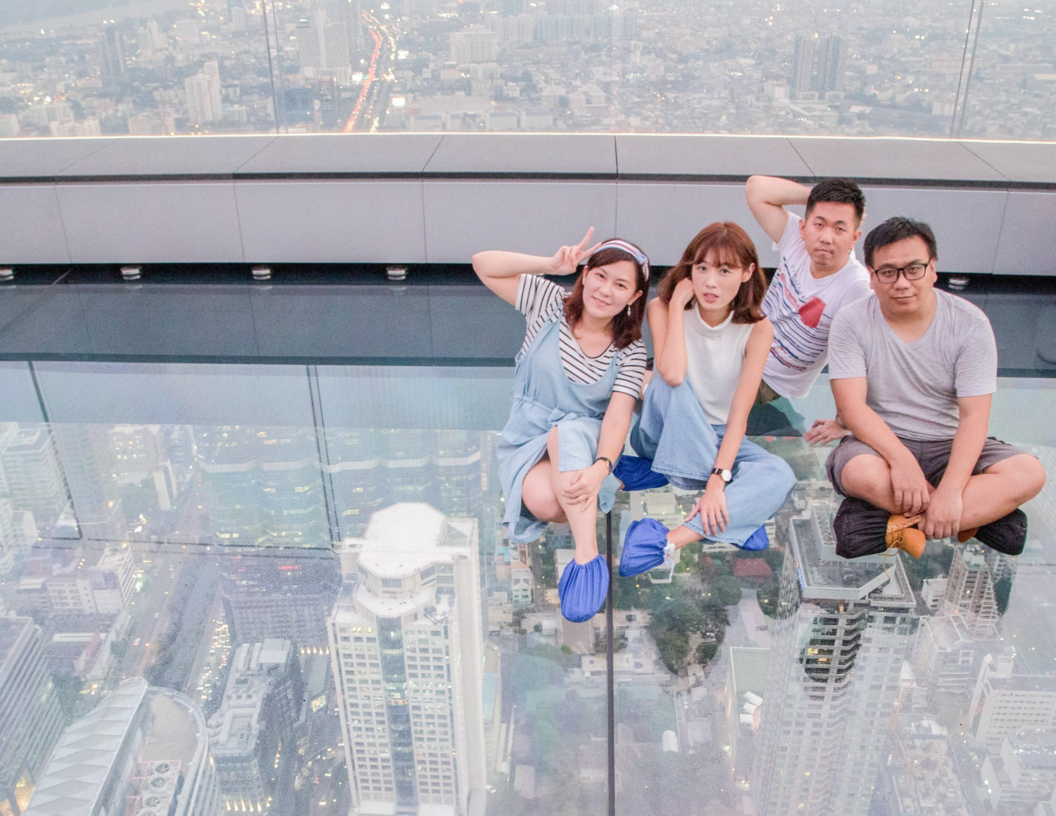 曼谷高空酒吧 Mahanakhon Skywalk 泰國最高大樓78樓高空透明步道
