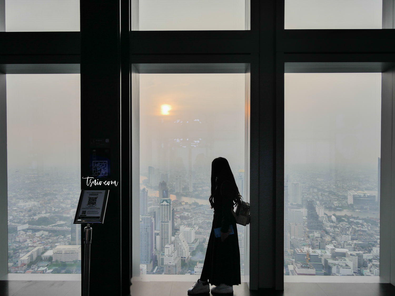 曼谷高空酒吧 Mahanakhon Skywalk 泰國最高大樓78樓高空透明步道