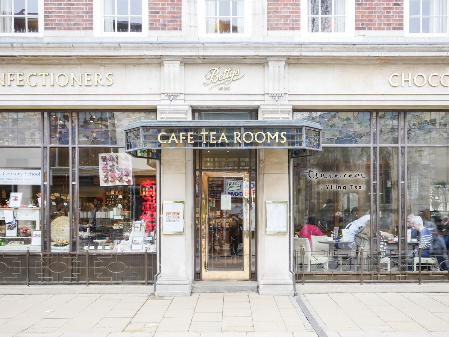 英國約克美食推薦 Bettys Café Tea Rooms 熱門英式下午茶餐廳