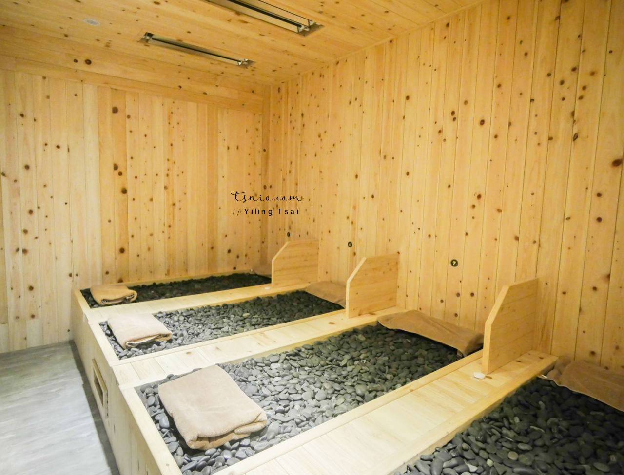 台北市政府站 湯美岩岩盤浴 天然礦石乾式溫泉