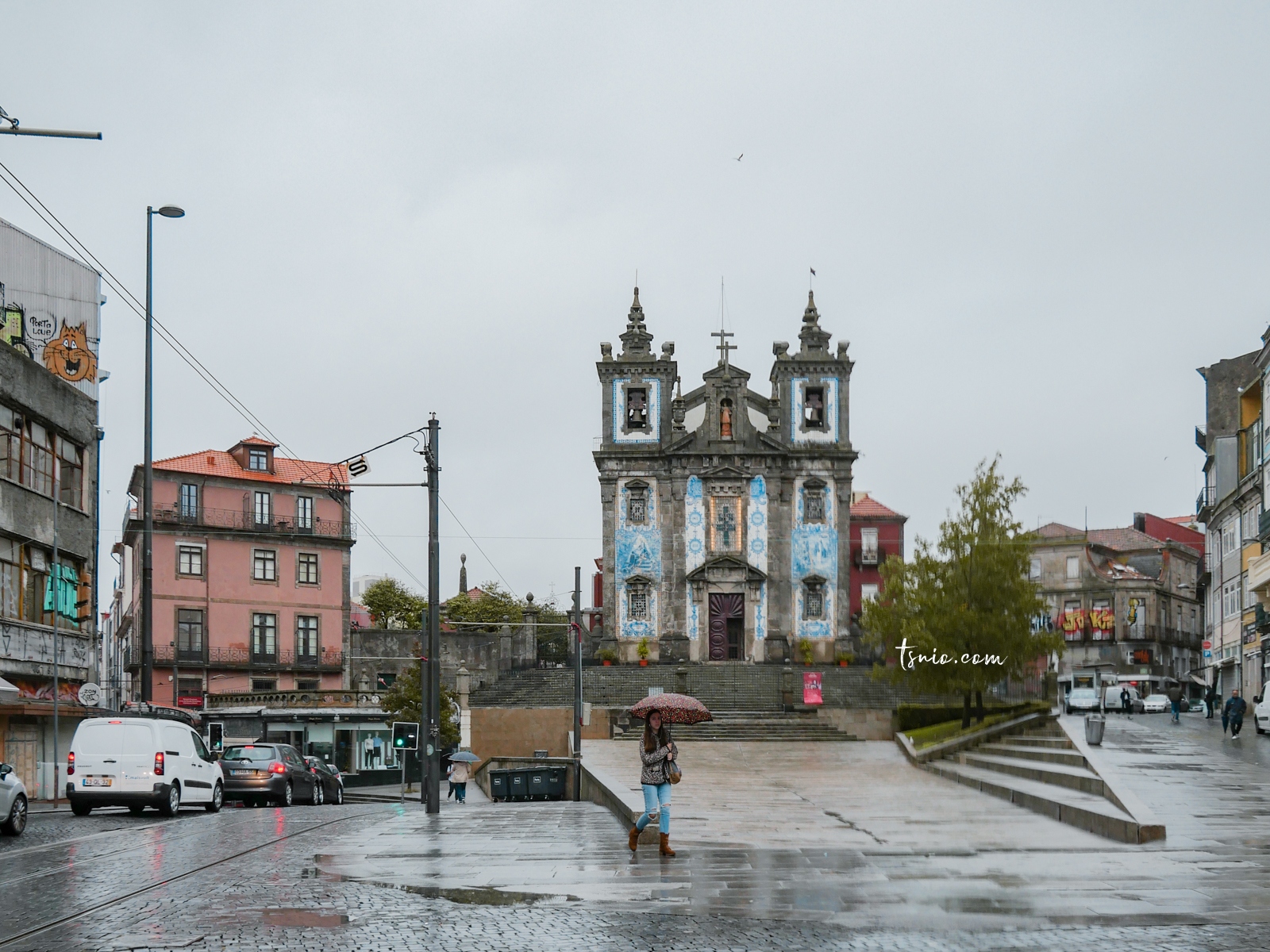 葡萄牙波多景點 Igreja de Santo Ildefonso 藍白瓷磚教堂