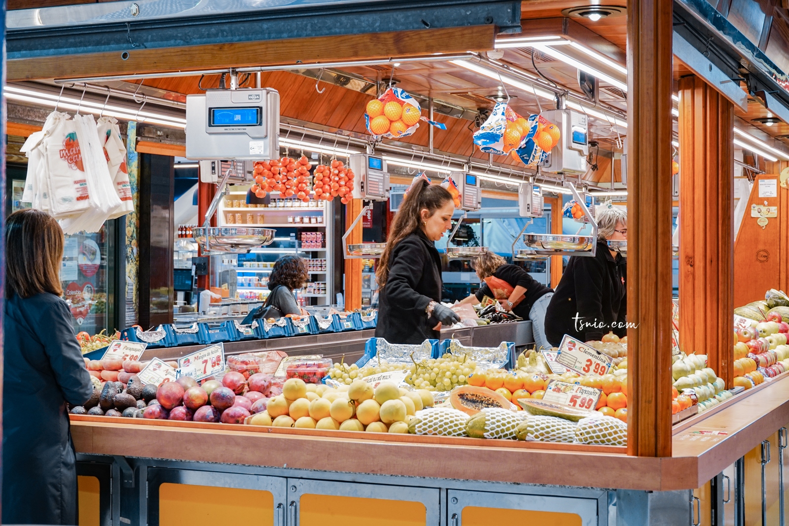西班牙馬德里美食推薦 Mercado de la Paz 隱身貴婦區的馬德里傳統市場