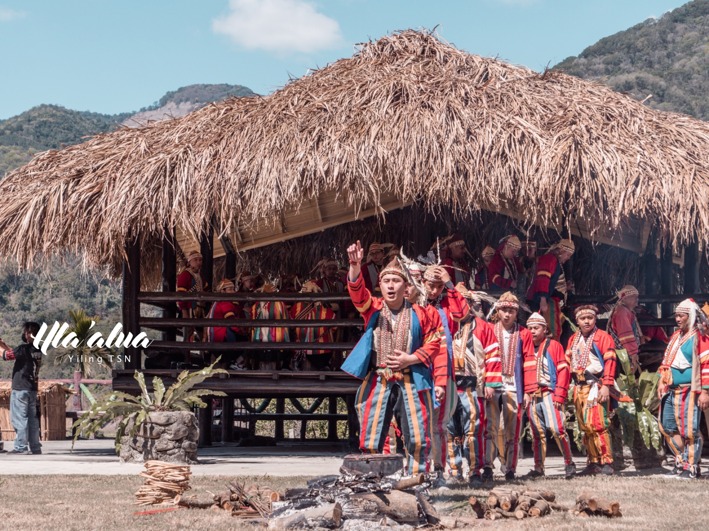 高雄拉阿魯哇族聖貝祭：部落美食風味餐、手作愛玉、傳統服飾體驗