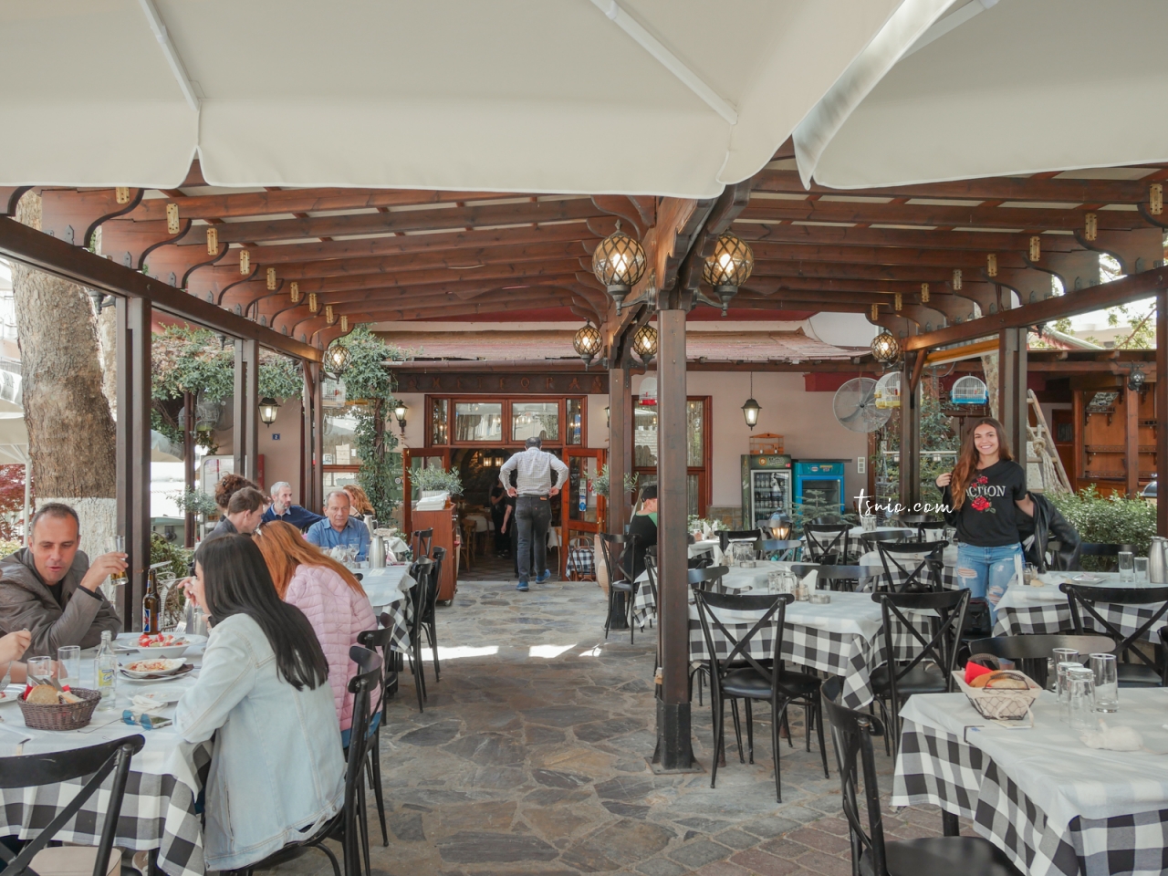 希臘卡蘭巴卡美食 Meteora Restaurant Gkertsou Family 傳承四代家族餐廳