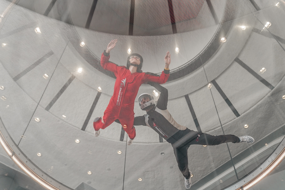 澳門葡京人室內跳傘 GoAirborne：套票價格、注意事項、體驗心得總整理，翱翔天際飛高高真實體感