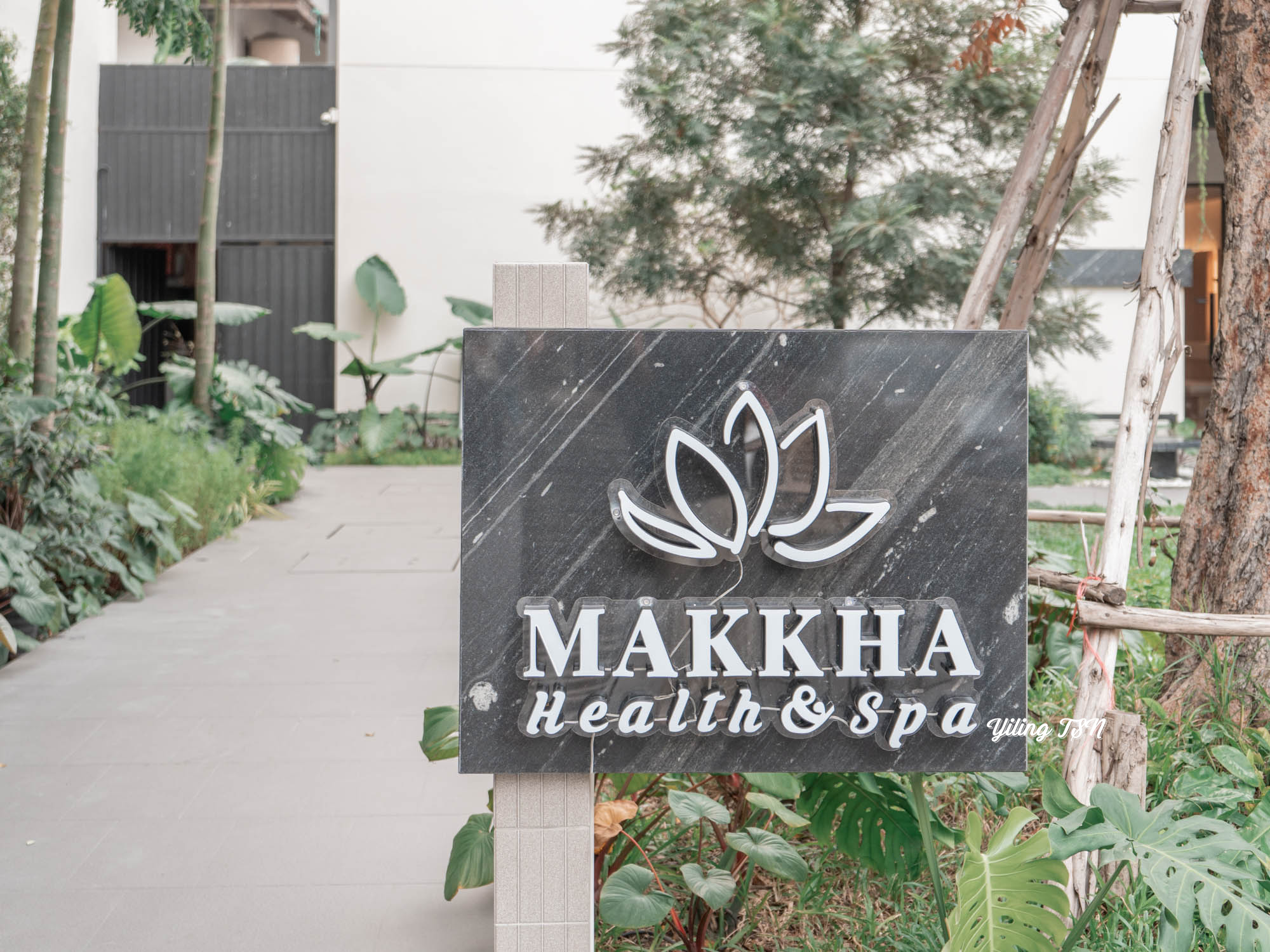 曼谷按摩推薦｜Makkha Health Spa：極簡環境靜謐氣氛，專業按摩五感體驗