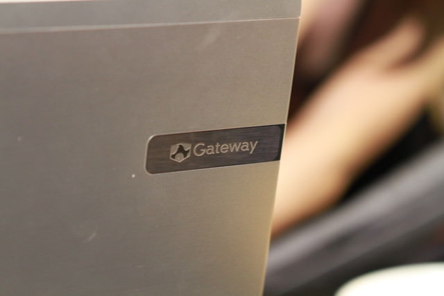 新歡介紹~Gateway筆電