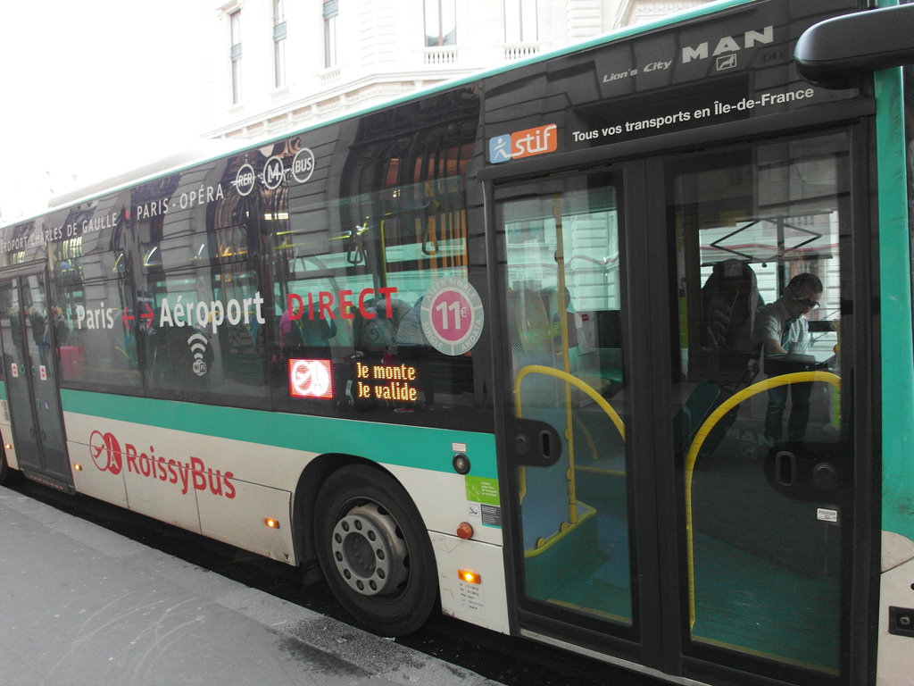 [法國 巴黎] 戴高樂機場往返市區交通方式 Roissy Bus 搭乘經驗分享