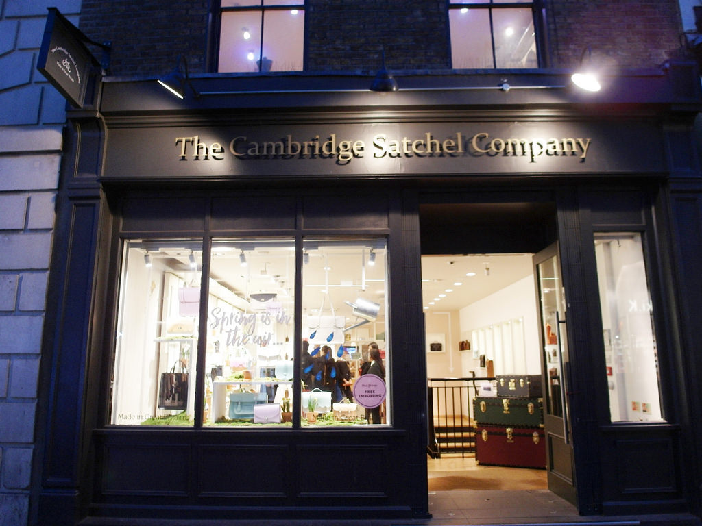 英國必買戰利品劍橋包 13吋黑色經典款開箱 The Cambridge Satchel Company